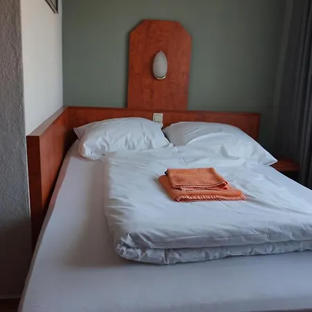 Hotel Bone To Salzgitter