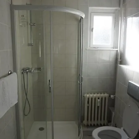 Bone To Hotel Salzgitter