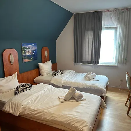 ホテル Bone To Engelnstedt