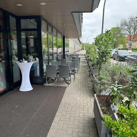 Bone To Hotel Salzgitter